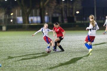Bild 84 - wBJ Hamburger SV - Eimsbuettler TV 2 : Ergebnis: 16:0